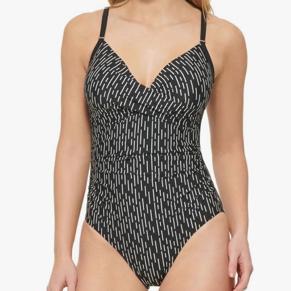 Calvin Klein Women's Twist-Front Tummy-Control One-Piece Swimsuit Size 14 NWT